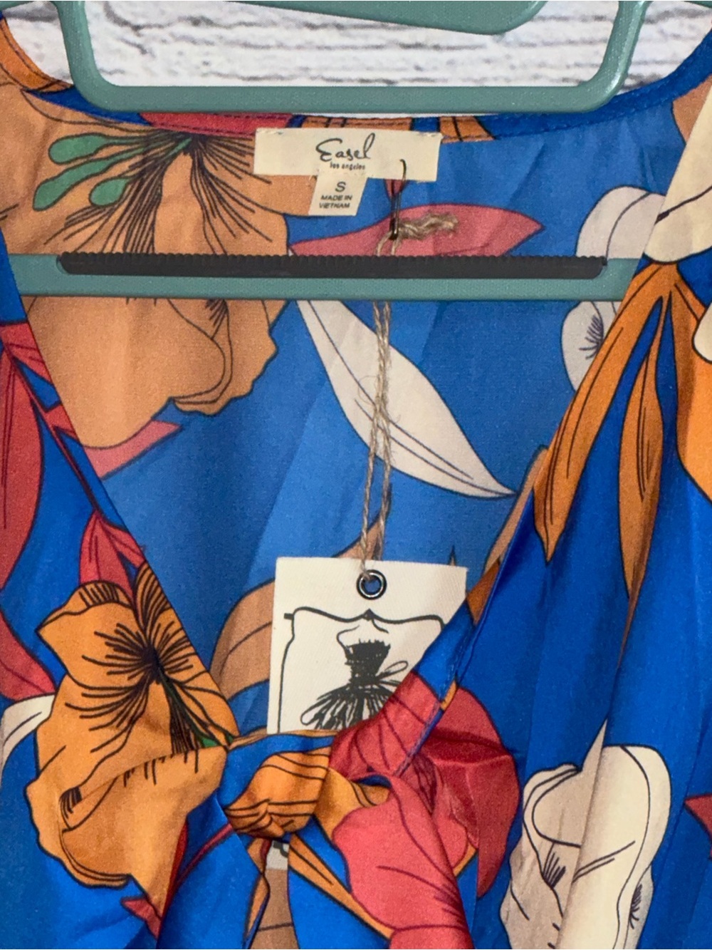 NWT Easel Los Angeles Floral Faux Wrap Midi Dress | Size Small | Boho Boutique 🌺 - Picture 7 of 7